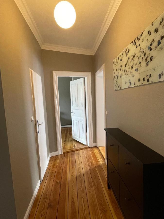 Apartment Altbaucharme Deluxe Mit Balkon In Zentraler Lage Kiel